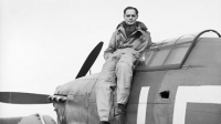 Douglas Bader: luchtaas, piloot zonder benen en een pain in the ass voor de Duitsers