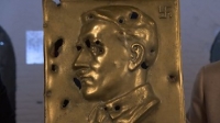 Hitlerplaquette wordt één dag tentoongesteld