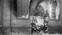 1942: brand legt gereformeerde kerk in Harderwijk in de as