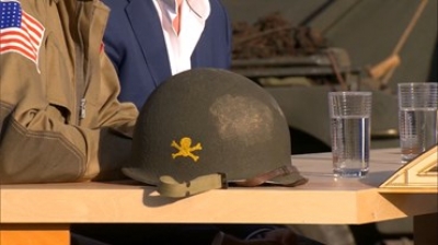 Materialen uit de oorlog kopen? Sla het spaarvarken dan maar stuk