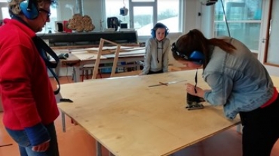 Wat drijft daar op het Wijchens Meer? Scholierenkunst!