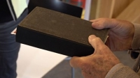 De bijbel van verzetsheld Frits de Zwerver is nu voor het Onderduikmuseum Aalten